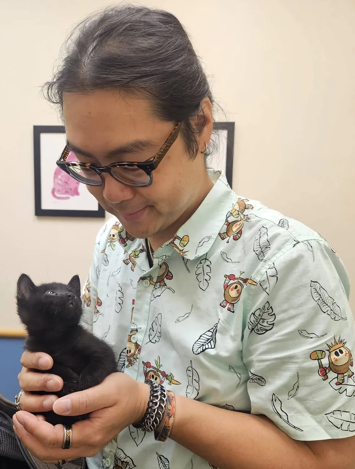 Stray Sandy Springs kitten 'wheels and deals' his way to a new home