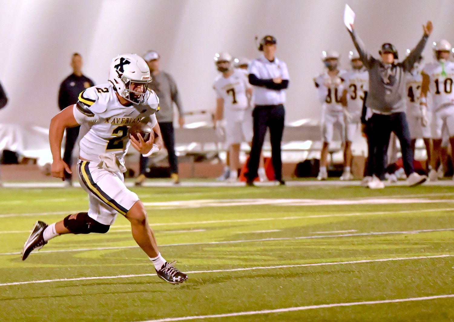 Will Wood, Michael Kimmelmann lead Xaverian football over Malden Catholic on Senior Night (videos)