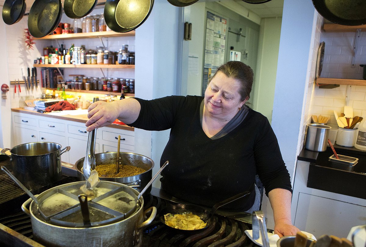 Rockport chef among 7 James Beard Awards semifinalists in Maine