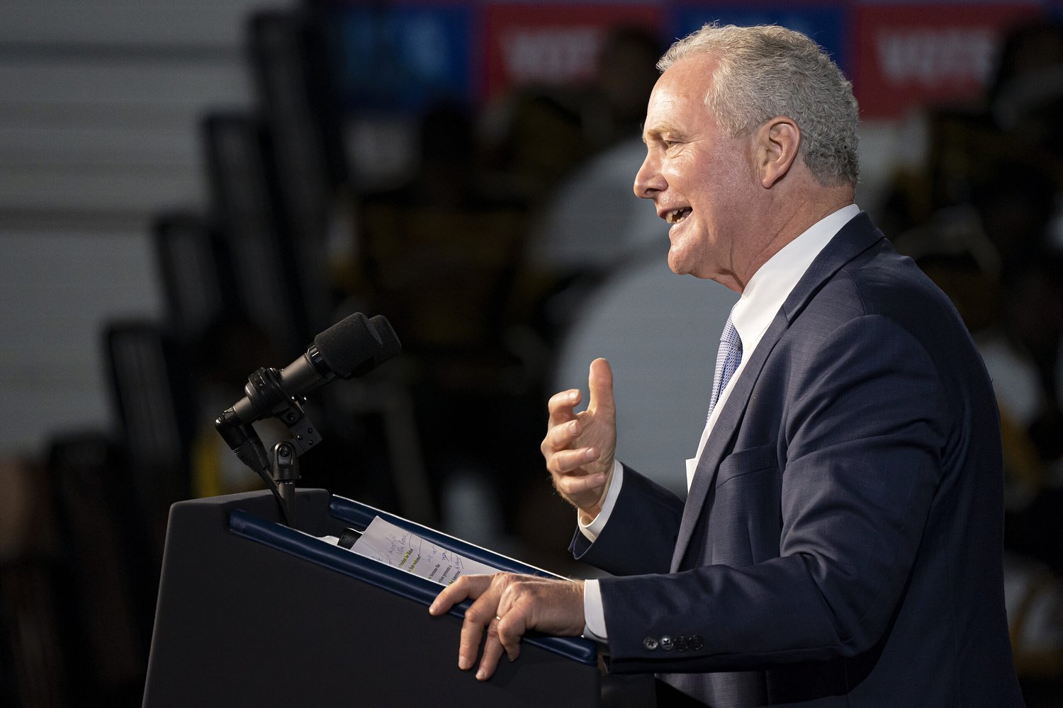 Van Hollen set to deliver keynote at high-profile Iowa Democratic Party fundraiser