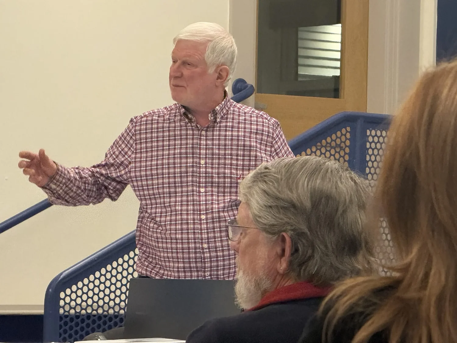 Residents pack hearing on proposed gravel pit in Mason