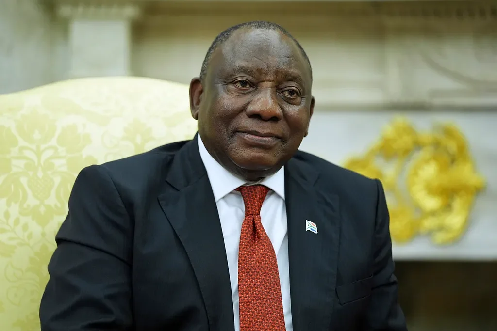 South Africa’s president asks for answers and contradicts US president on White killings