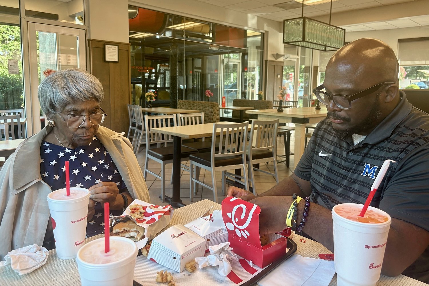 A grandson's devotion: A Charlotte man balances two jobs and Alzheimer's care