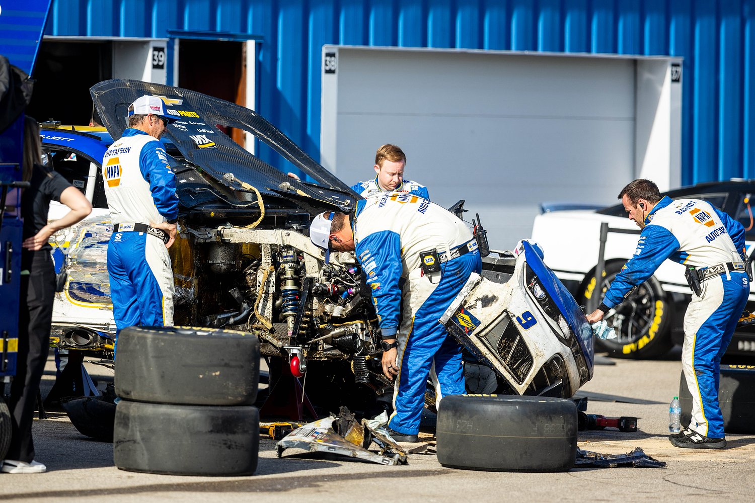 Violent crash in Michigan NASCAR race forces red flag pause for wall repairs
