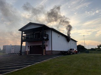 Crews fight early morning fire at Joliet’s Autobahn Country Club