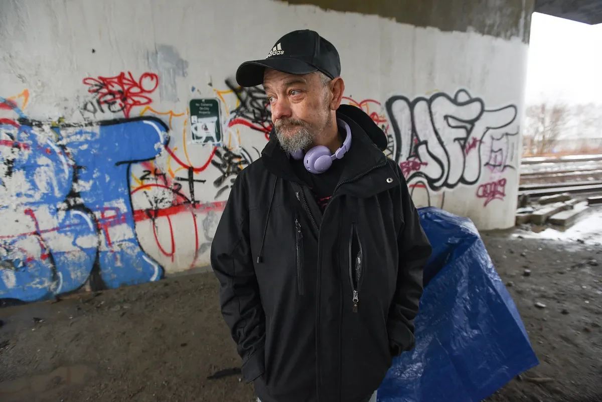 People remain at Bangor homeless encampment on day of closing