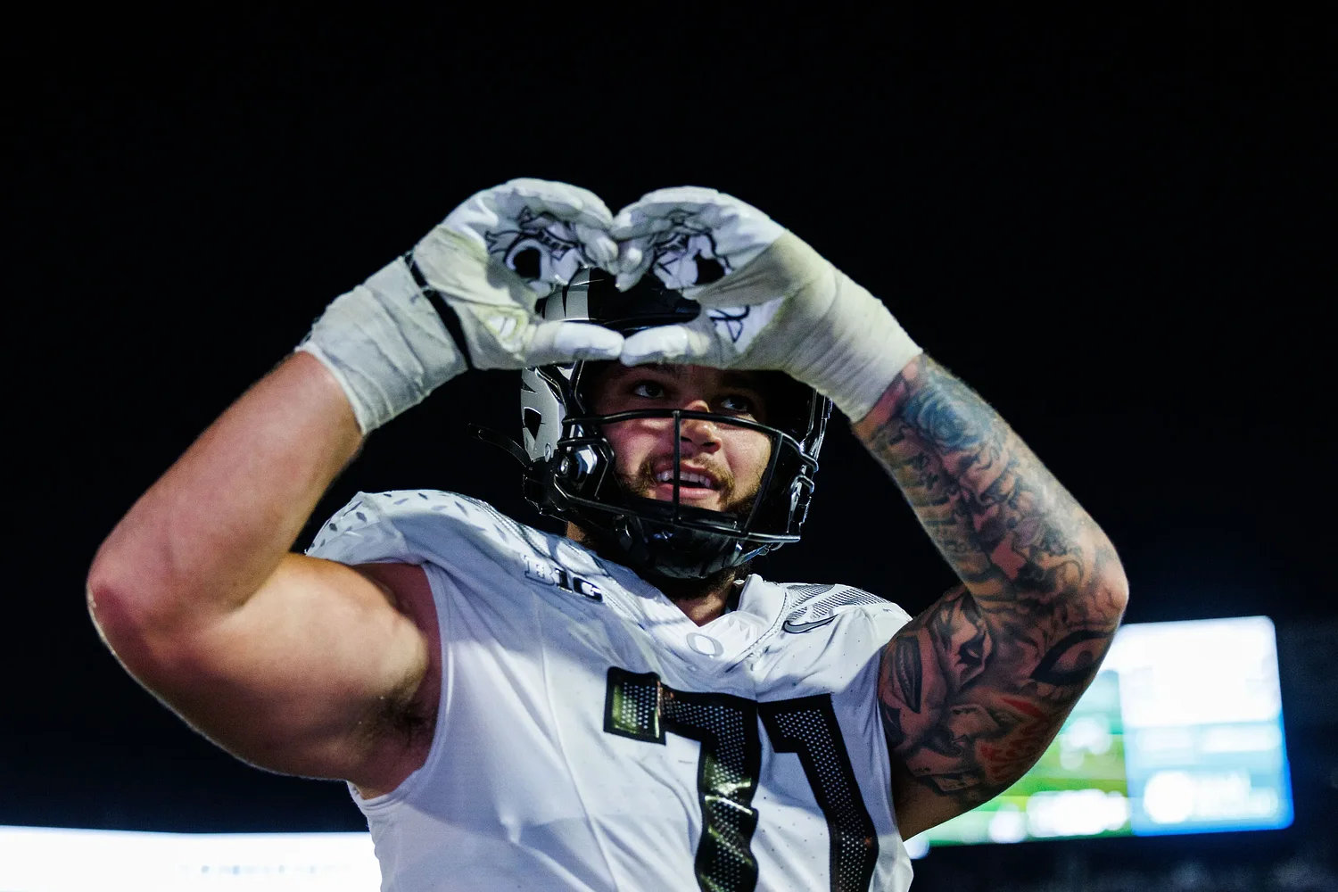 Photos: Oregon Ducks at Penn State Nittany Lions