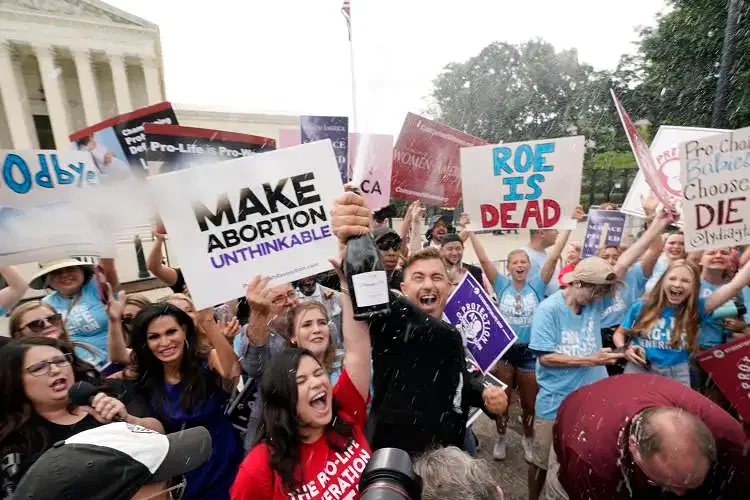 Abortion providers can lose casino donations under new bill