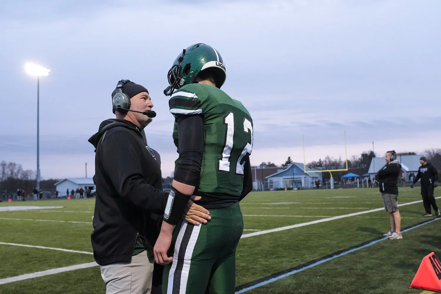 VPA D-III football: Woodstock denied repeat as Bellows Falls steamrolls its way to crown