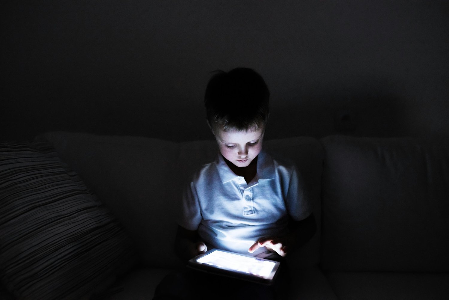 Higher screen time linked to brain abnormalities and ADHD symptoms in children, study shows