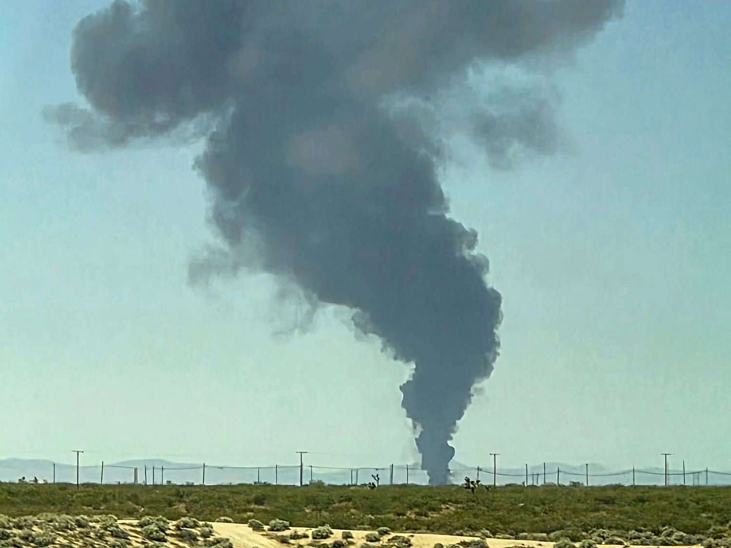 B-52 bomber crash kills 8 people: What we know