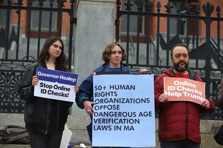 Digital advocacy groups challenge House social media legislation in Massachusetts