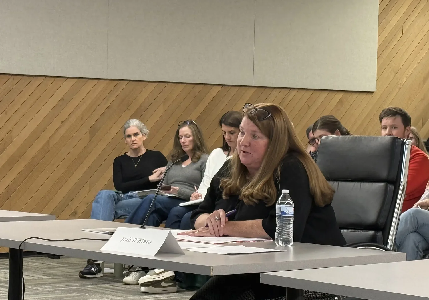 Springfield school board approves new acting superintendent
