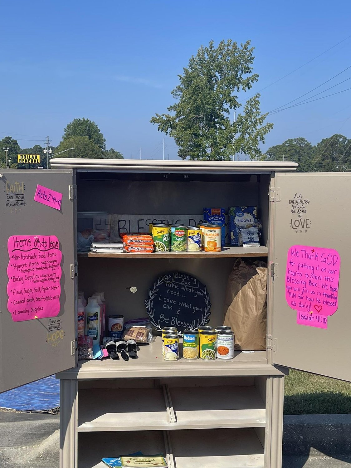 Neighbors build network of free food boxes in Hub City