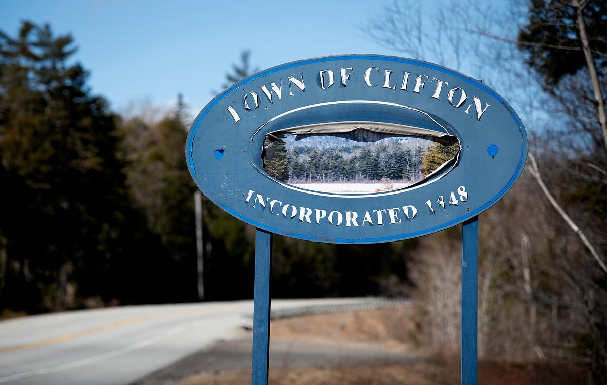 Challenged absentee votes to be counted in Clifton election, Maine’s high court rules