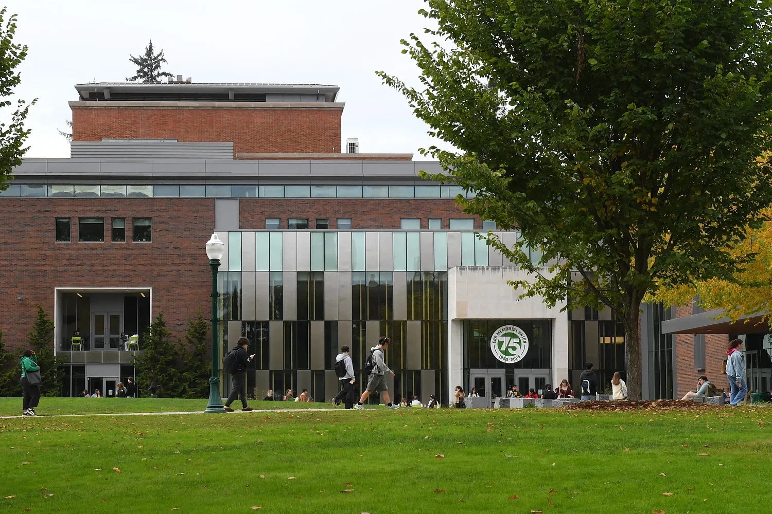 UO will soon send alerts if ICE is active on campuses, per state law