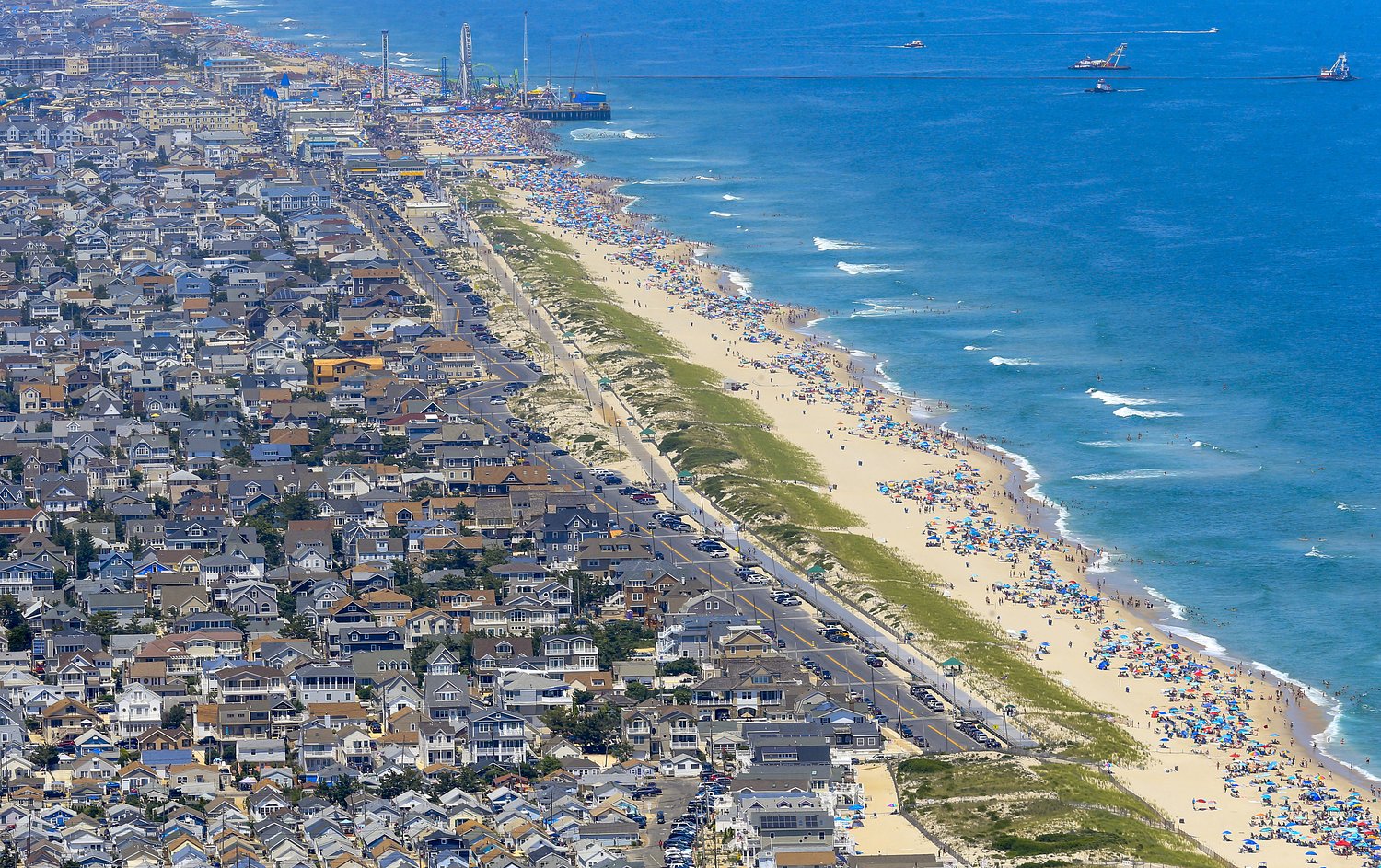 Man drowns while swimming at Jersey Shore beach, police say