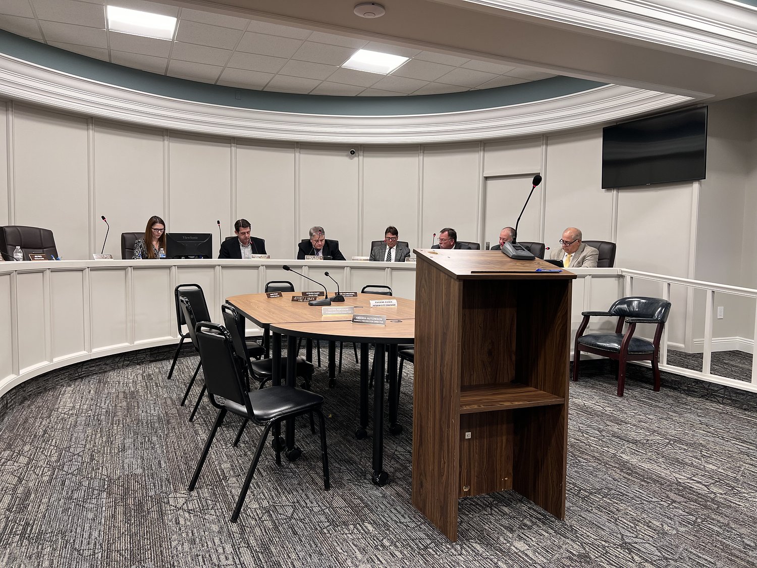 Broadview Heights to create code of conduct for council due to squabble between councilman & fire chief