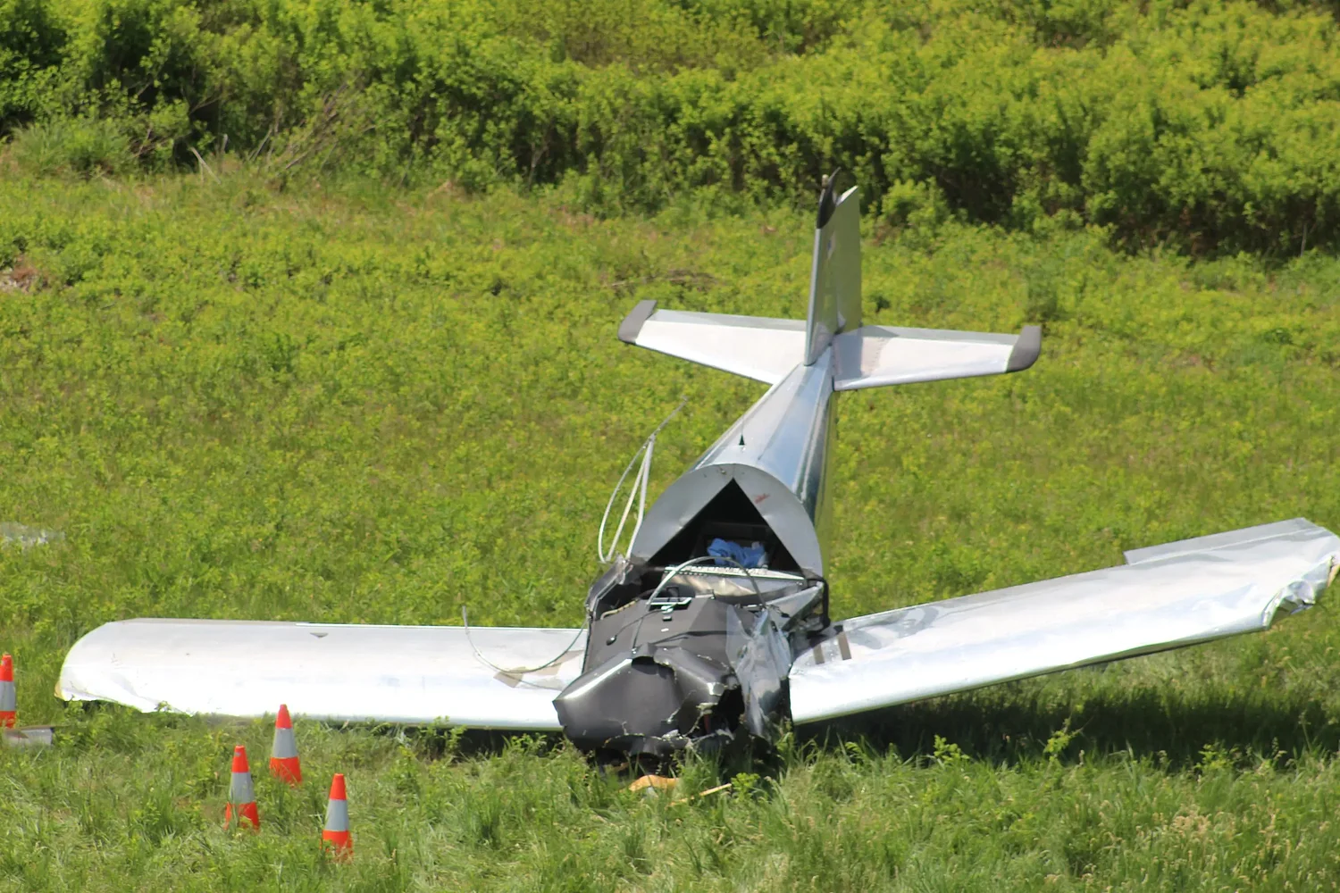 Emergency crews respond to plane crash at Jaffrey Airport