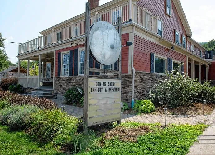 Williamsburg tavern revival eyed by Memorial Day