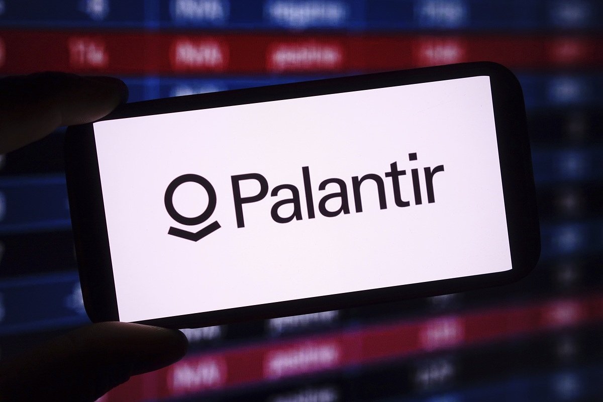 New Jerseyans Demand State Divestment From ICE Profiteer Palantir