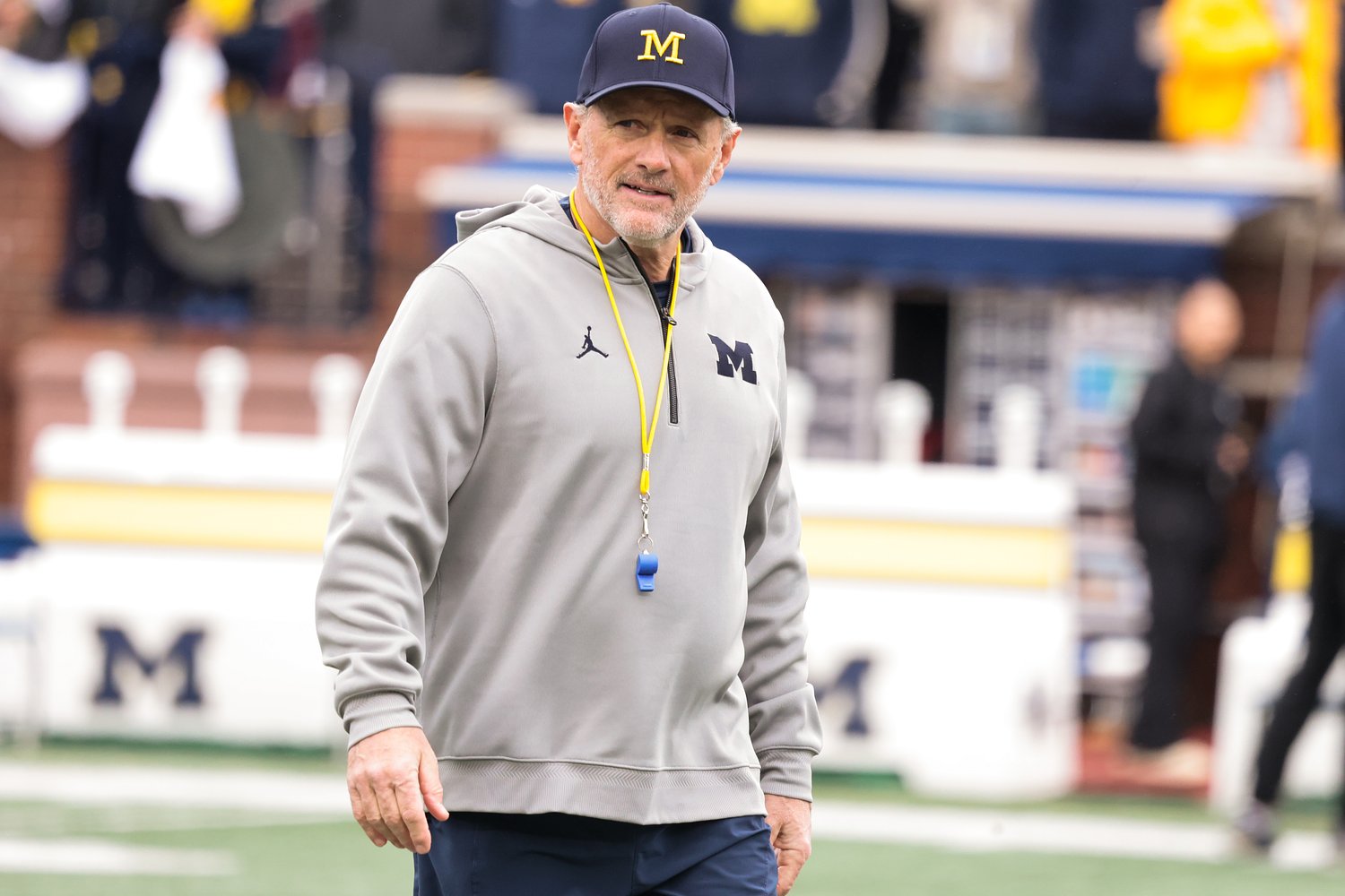 How Michigan football’s new staff is winning over in-state recruits