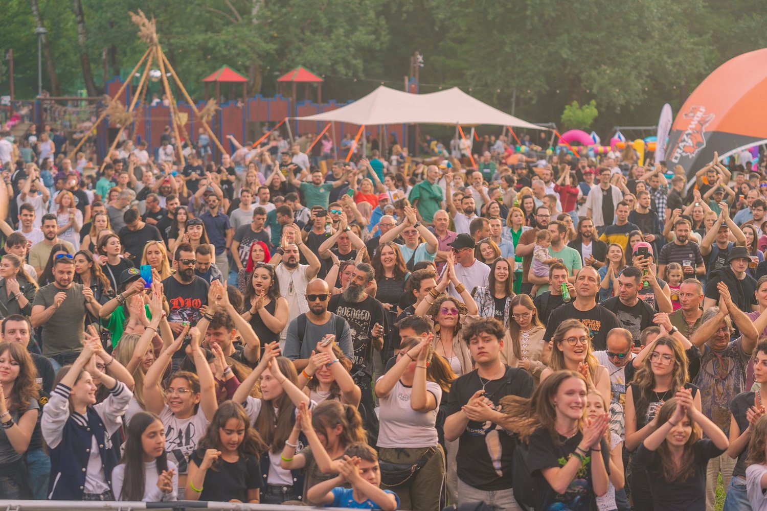 Start de vară: Sunbreak Festival începe joi în Piața Mare din Sibiu