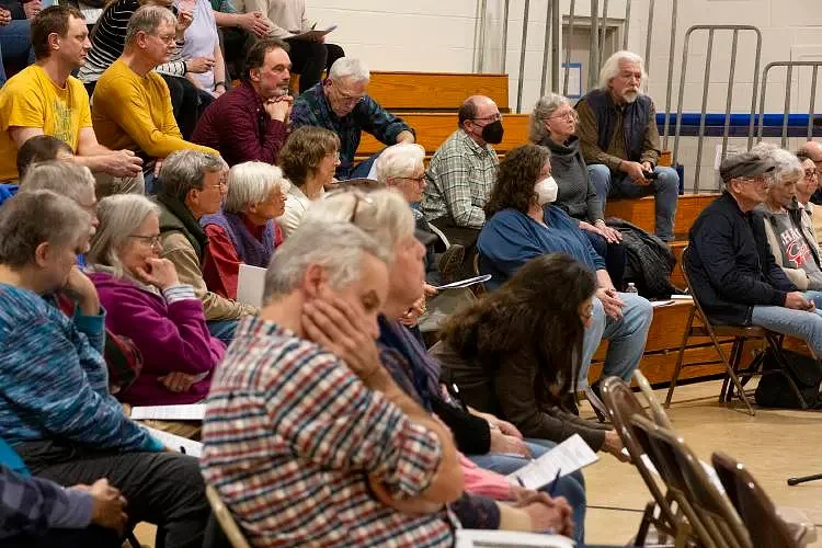 Results: Sharon voters approve town, school budgets