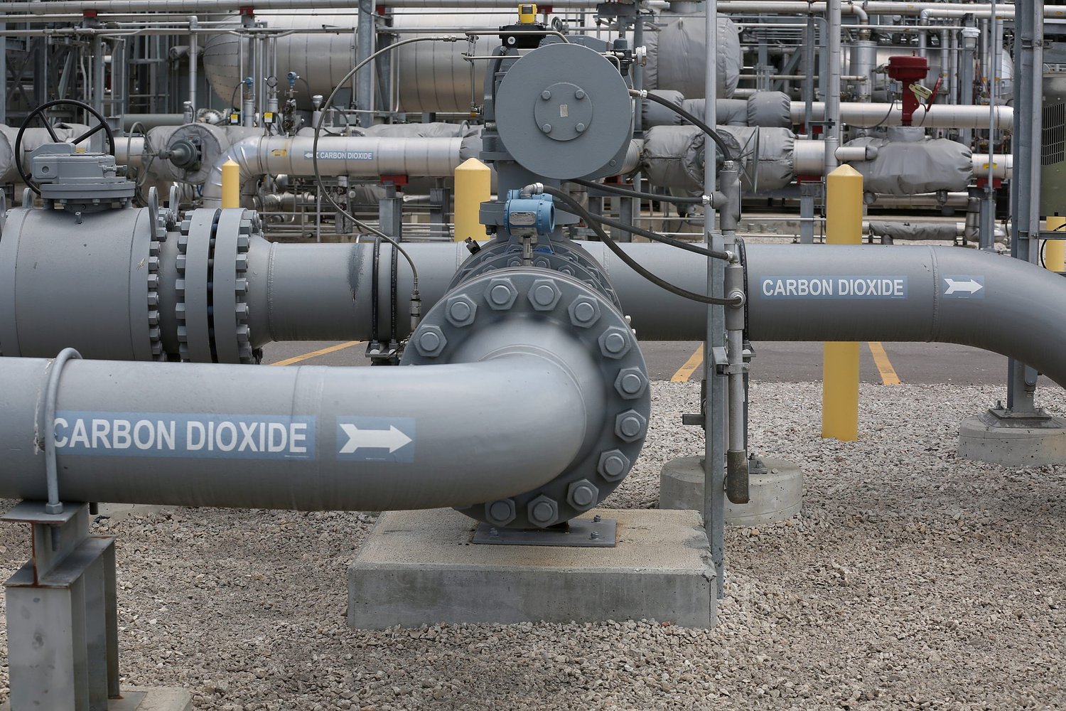 Texas oil and gas regulators win new power to approve projects that shoot carbon underground