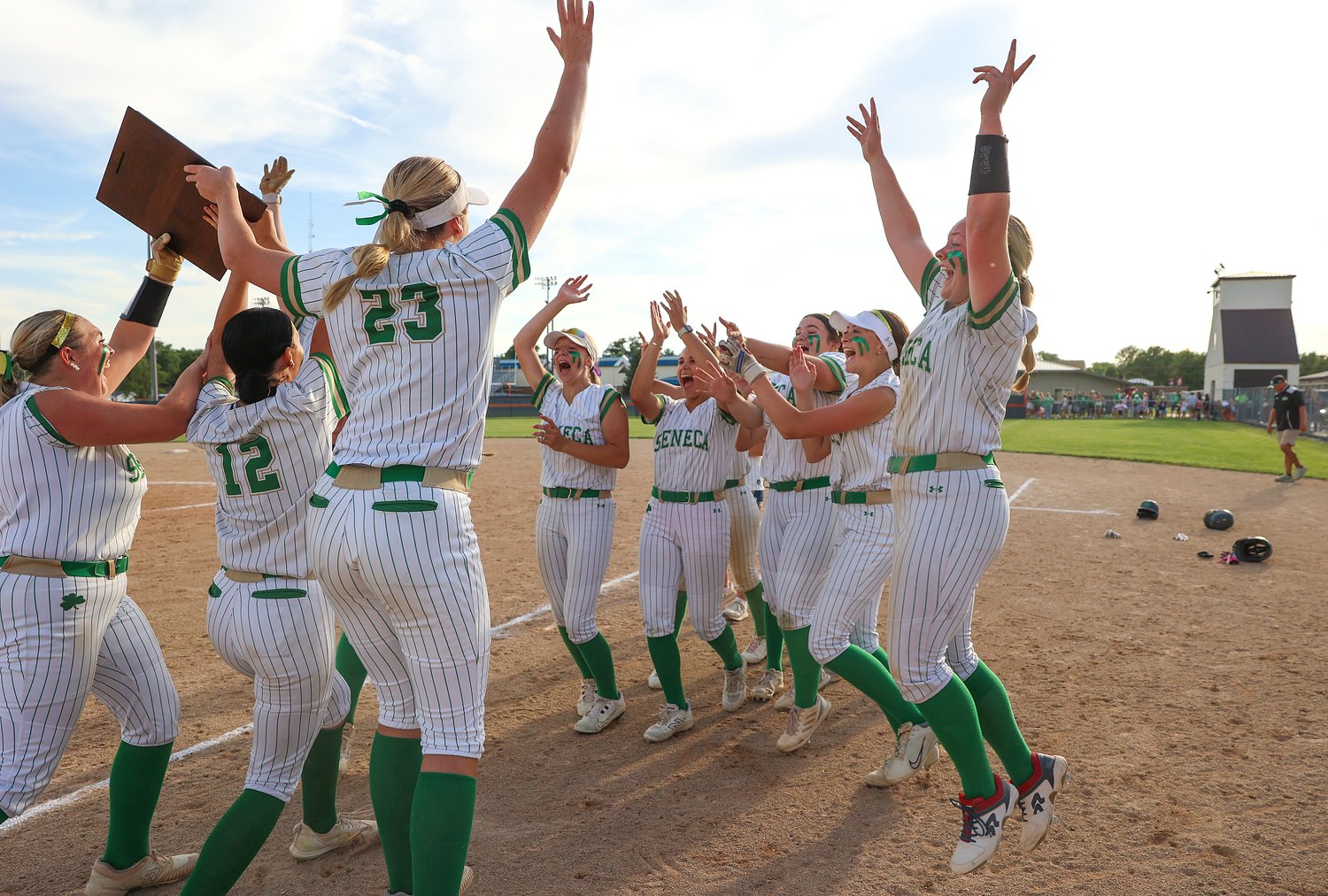 Emma Mino’s walk-off single gives Seneca first sectional title in roller coaster against Beecher