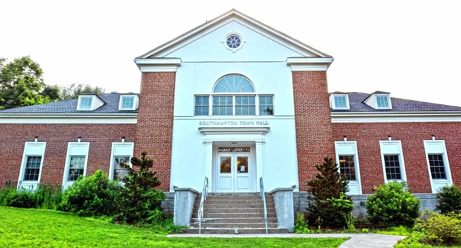 Southampton to hold special Town Meeting on Saturday