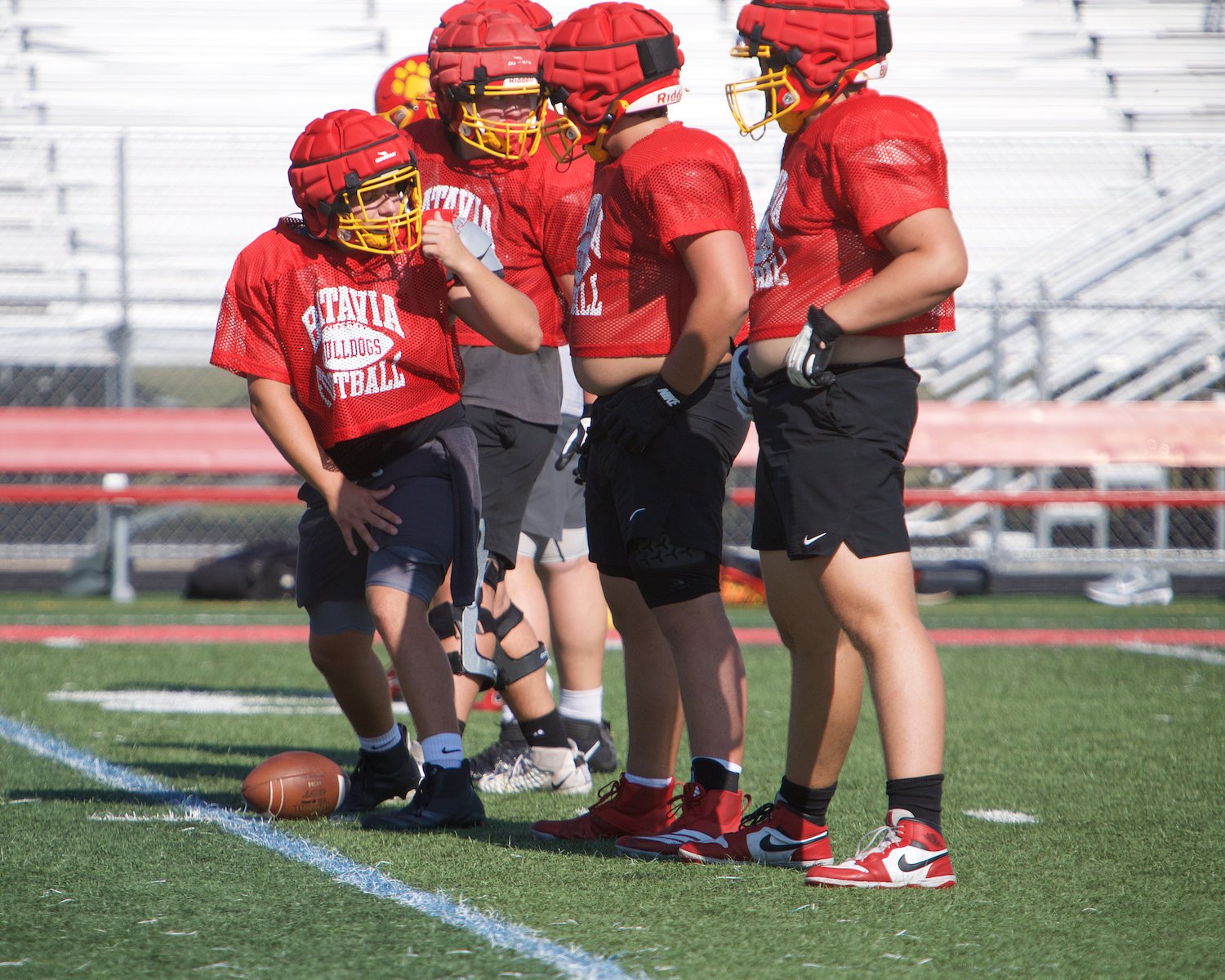 Experienced, towering O-Line crew ready to carry Batavia back to state title game