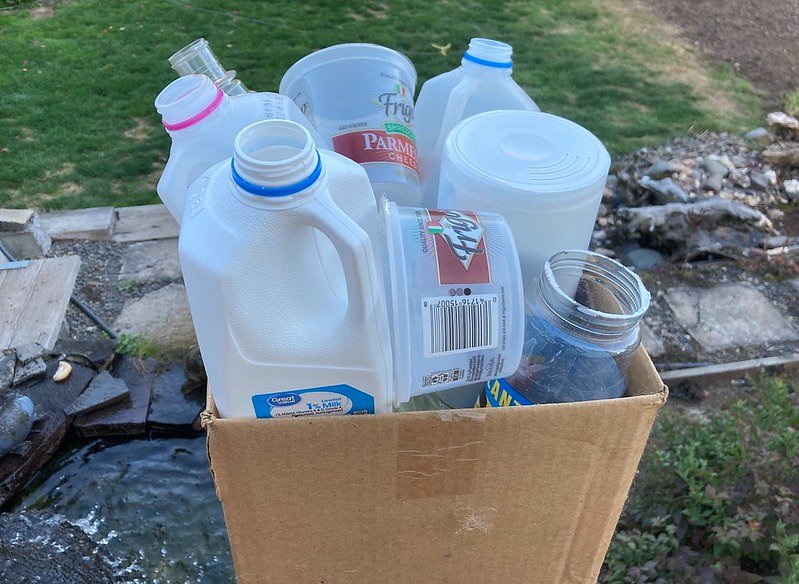 Wholesalers sue Oregon over new recycling law