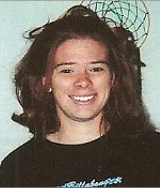 A murder-suicide pact, blood splatter patterns and a revisited autopsy: Solving the Carrie Hicks cold case