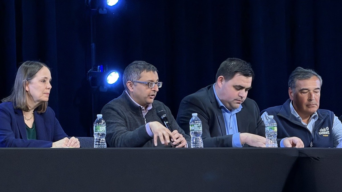 Maine candidates split on energy costs, natural gas and budget cuts