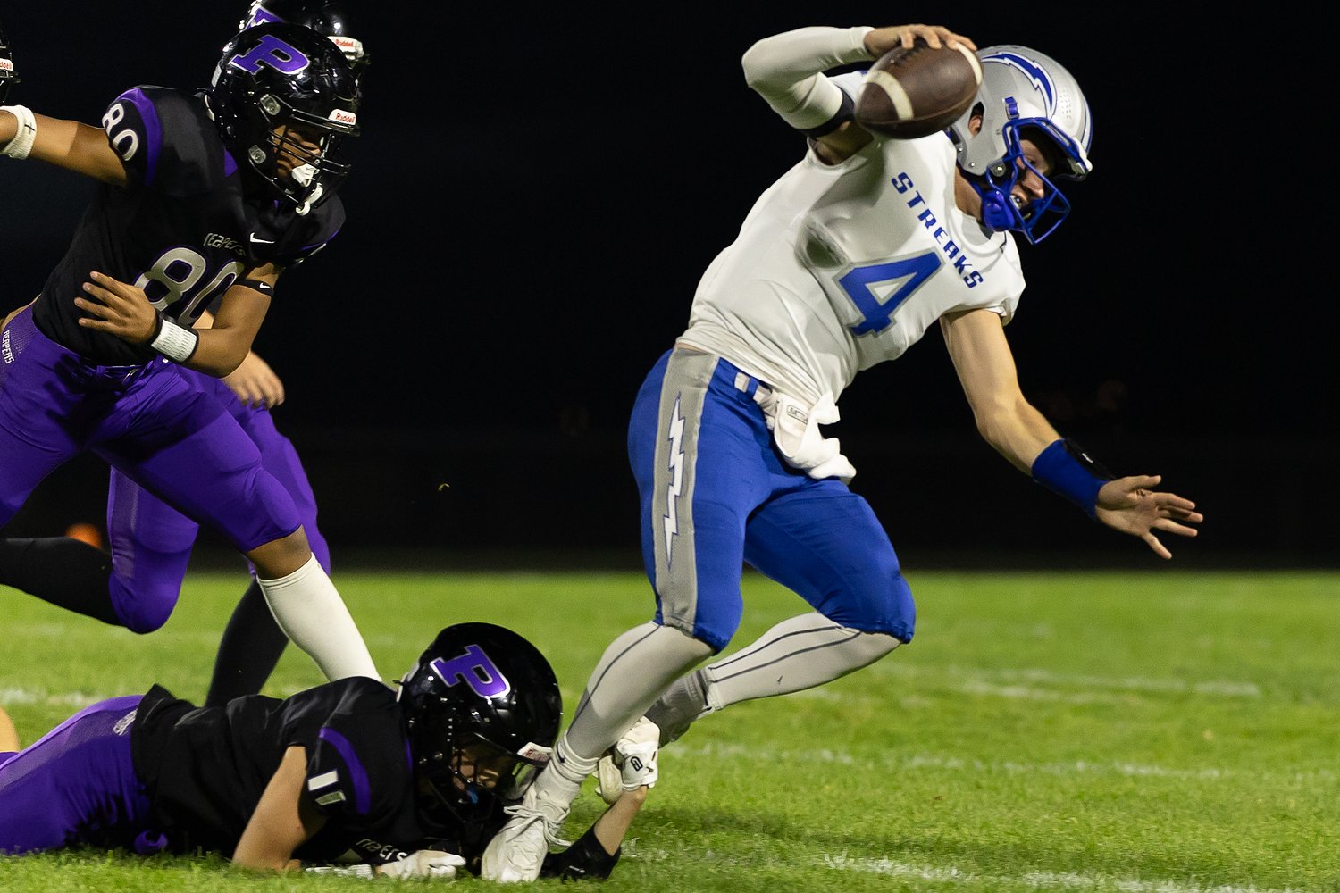 Woodstock gets late stop to hold off Plano 20-14