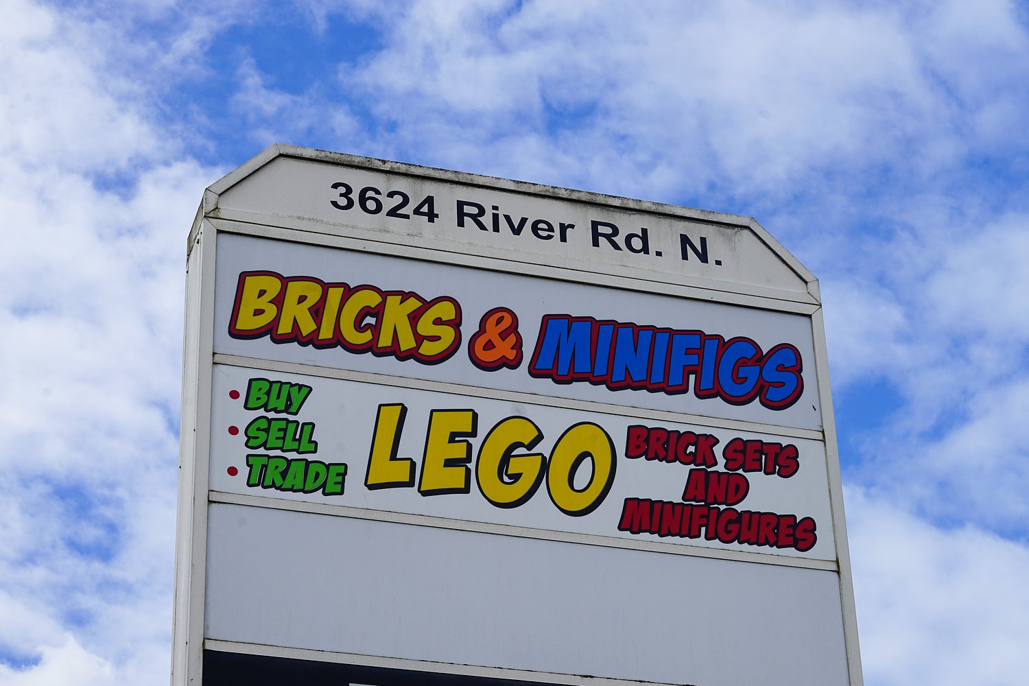 Lego reseller closes after viral videos claim $200K Star Wars collection theft