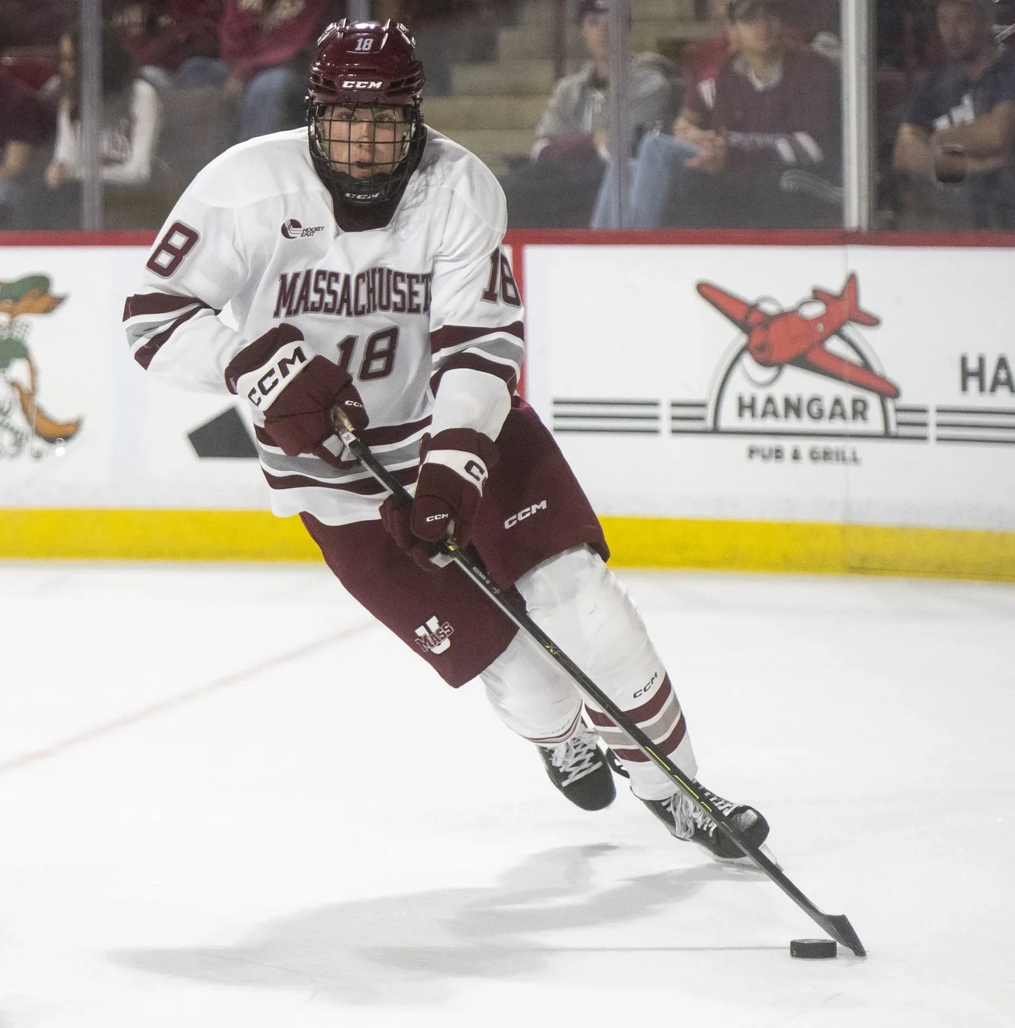 UMass hockey seeks to continue defensive resurgence against Merrimack