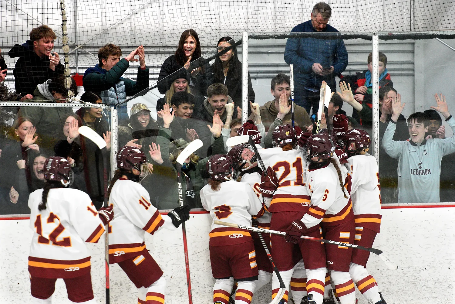 Raiders defeat defending state champs in thriller