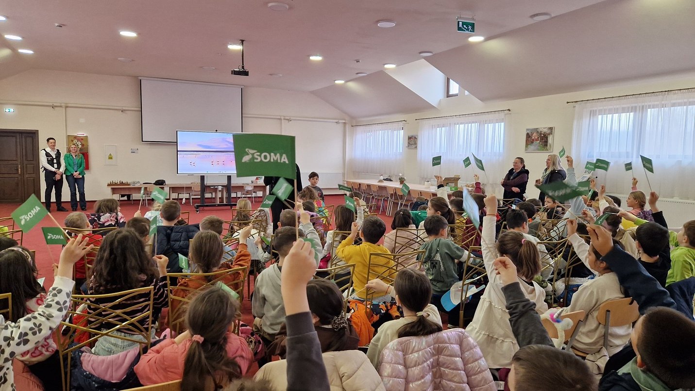 Eveniment SOMA cu peste 150 de copii, la Săliște, într-o lecție despre responsabilitate și grijă pentru mediu