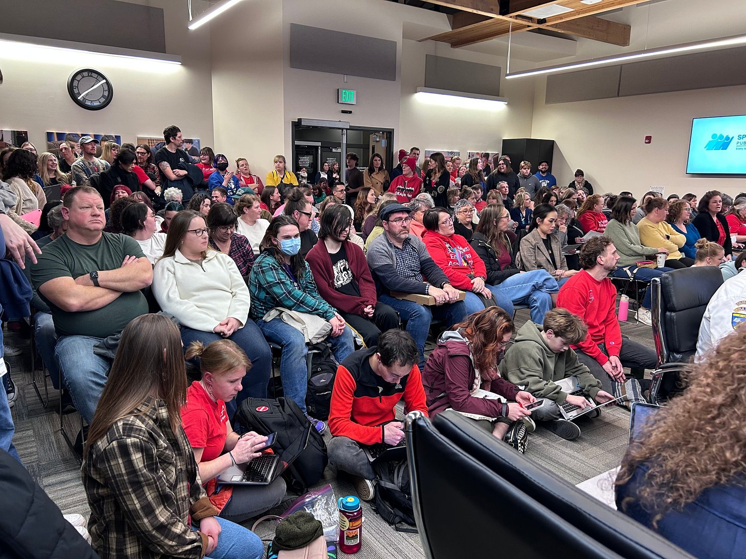 Springfield Board of Education approves mid-year teacher cuts