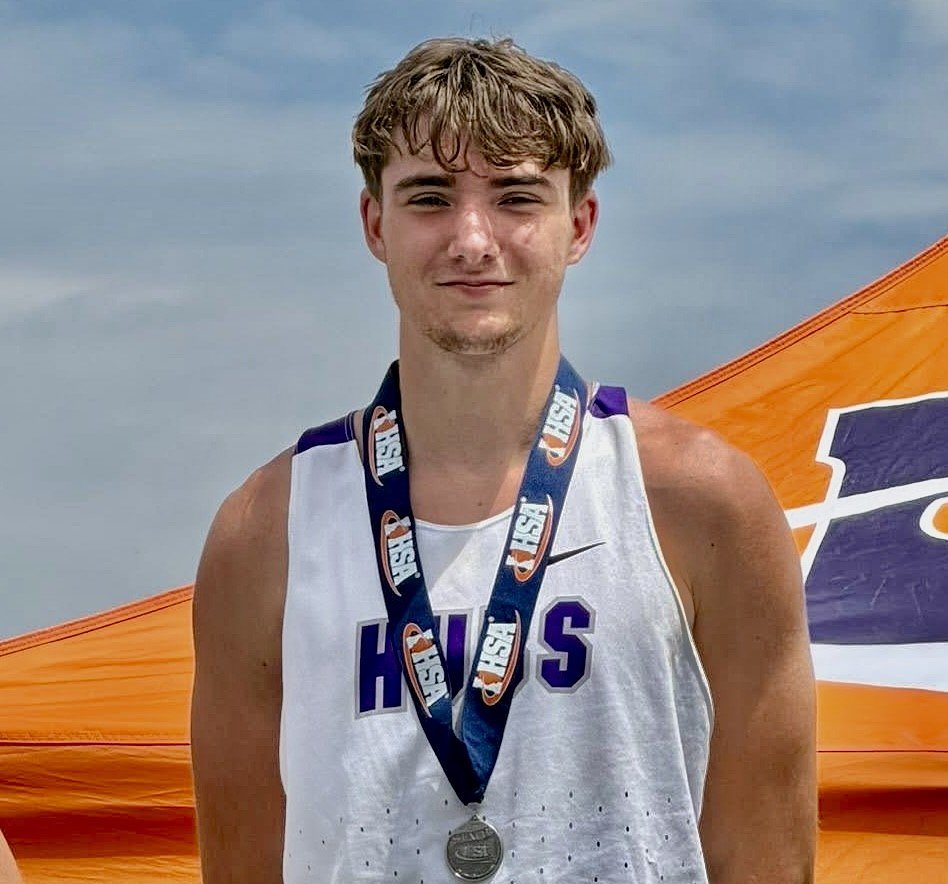 Boys track & field: Rochelle’s Nuyen places 2nd in pole vaulting