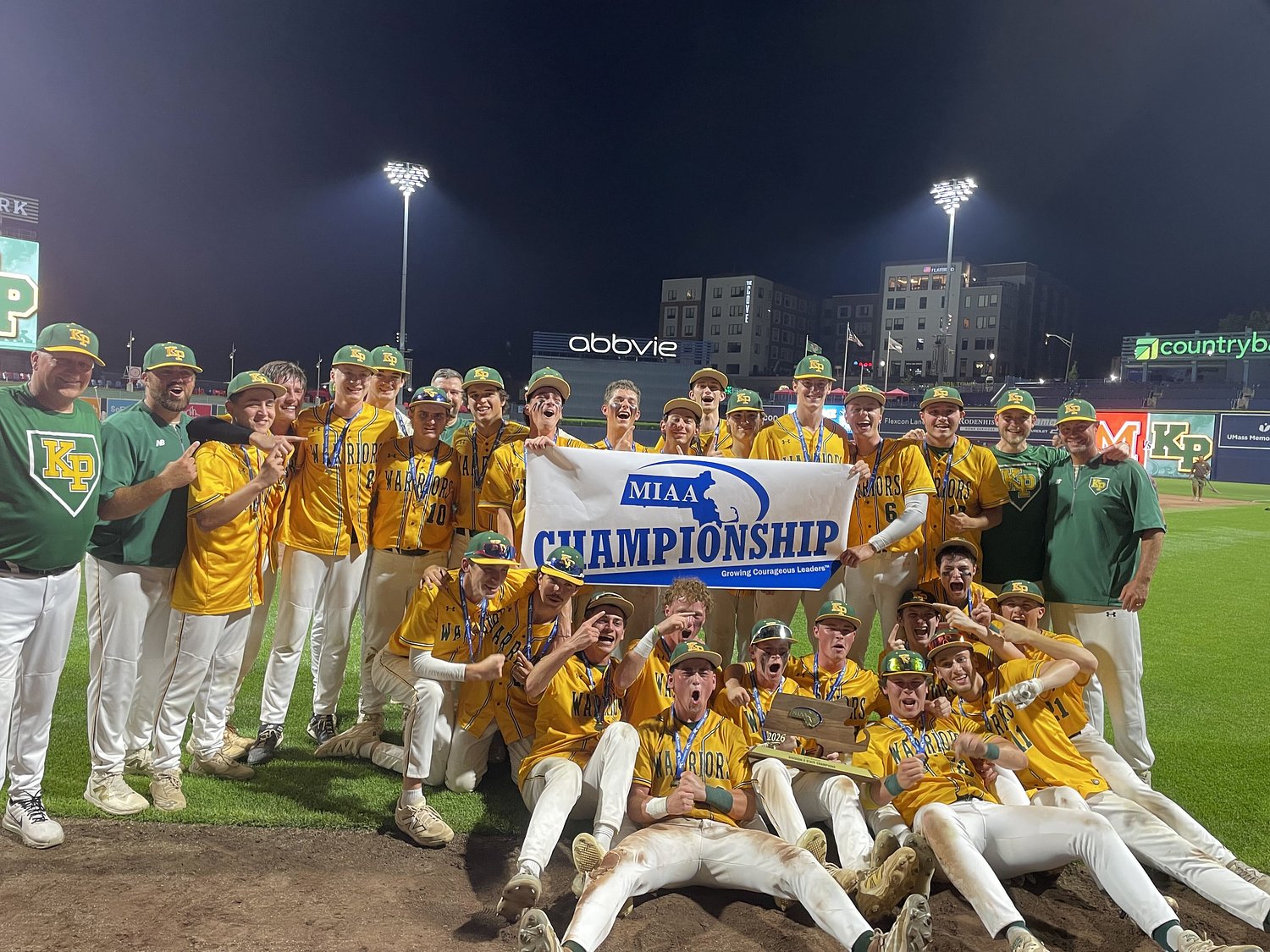 King Phillip takes down Milton in D-II final for first baseball state title (video)