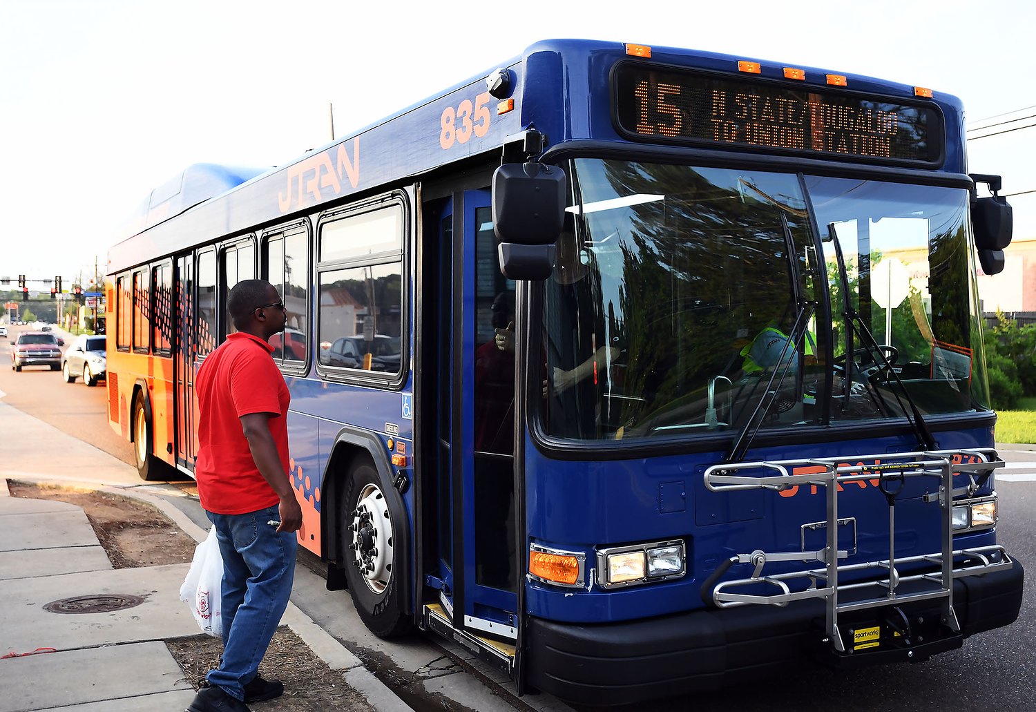 Updated: Jackson city bus drivers vote to go on strike but don't say when it will begin