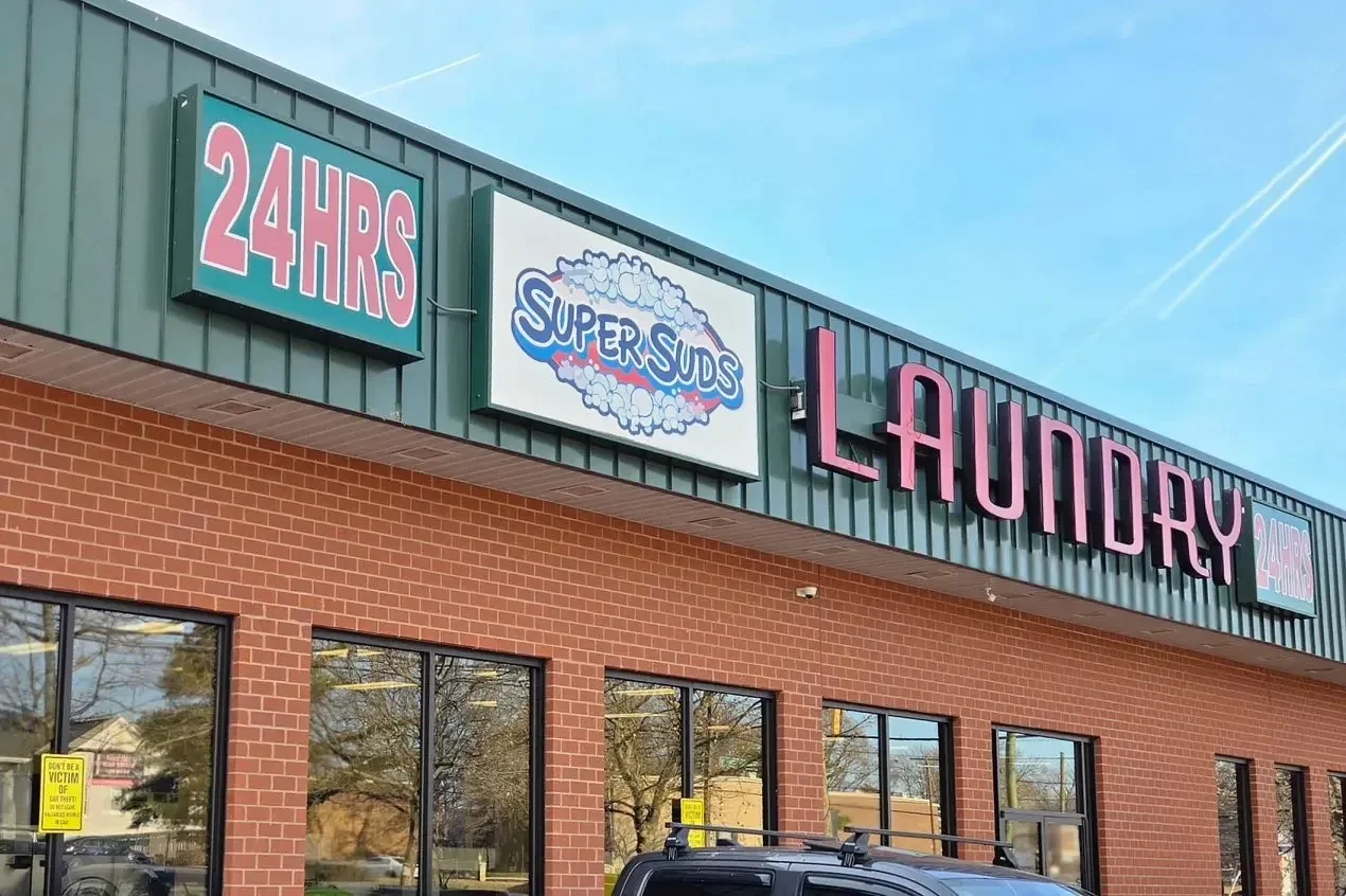 Wash, dry, enroll: Finding medicaid help at the laundromat