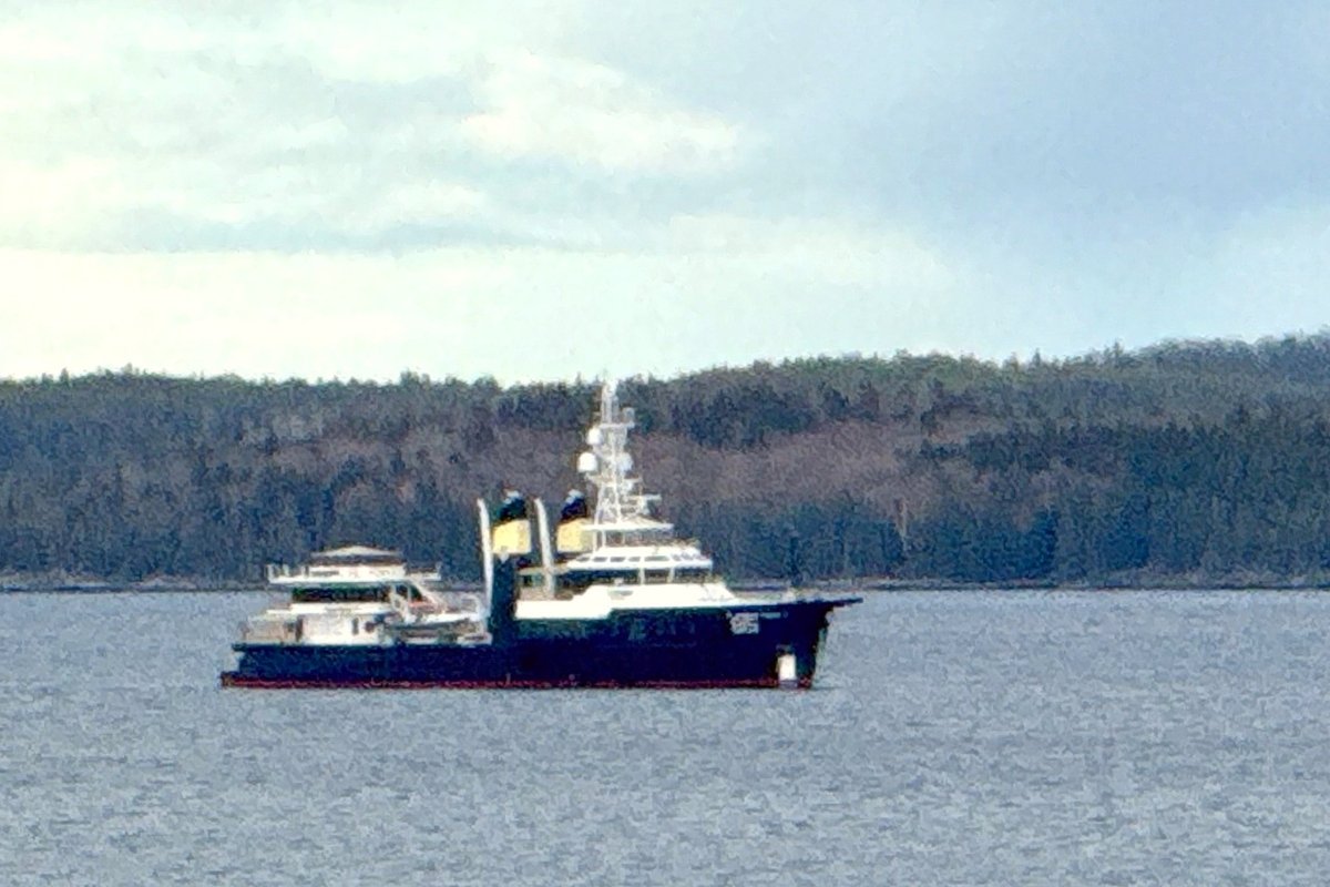 Billionaire’s megayacht anchors off Bar Harbor
