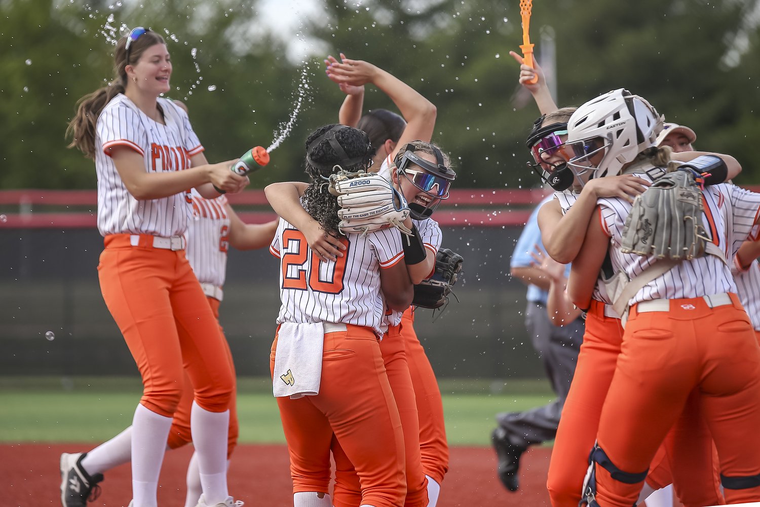 Jaelynn Anthony, Oswego start fast, beat Plainfield East for third straight sectional championship