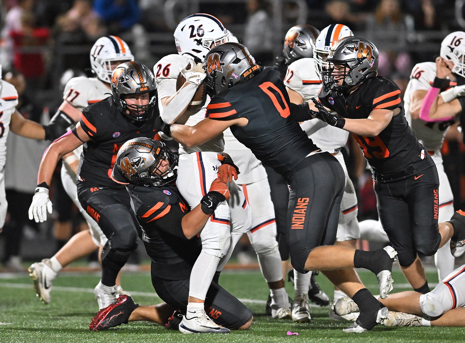 Brady Kozlowski helps Minooka win defensive battle over Oswego