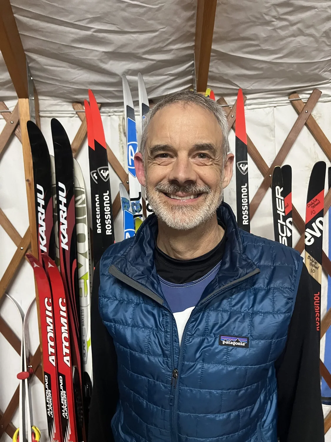 Novice skier Richard Pendleton shows grit, finishes all six Headlamp Hustle races