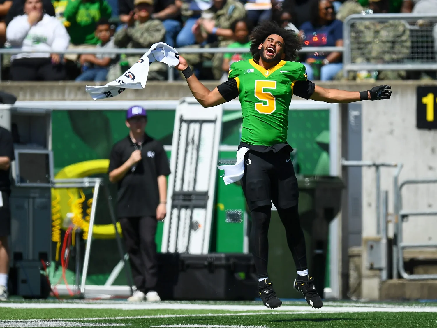Oregon spring game: Short on fireworks, big on moments